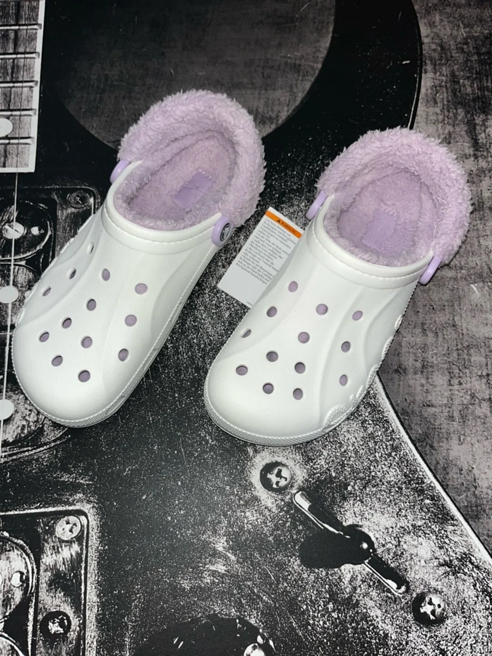 NWT CROCS